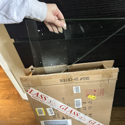 Glass corner shelf