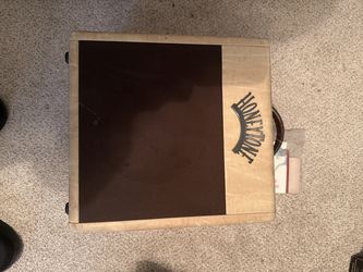 Honeytone HT-70 Bass Practice Amp – Vintage Cream – Works Great