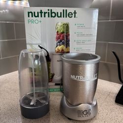 Nutribullet 900 Series Blender Make Offer 