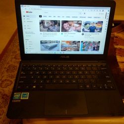 Asus Windows 10 Notebook 