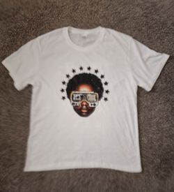 Large Hot topic ' trust your vision ' tee