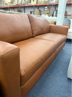 Beautiful Style Leather Couches only @ FURNITURE LOVE ❤️
