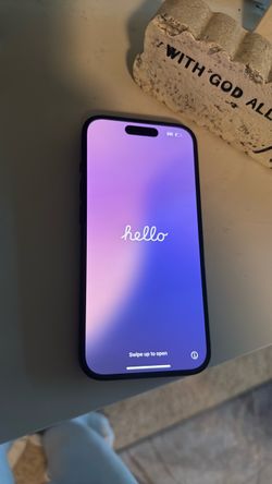 iPhone 15 128GB with case too
