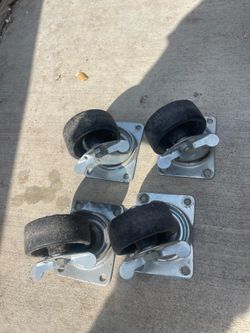 A Set Of 4 Caster $10  I Have More Then 1 Set Available
