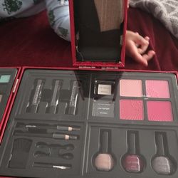 Red Makeup Palettes (Missing Middle Mirror)
