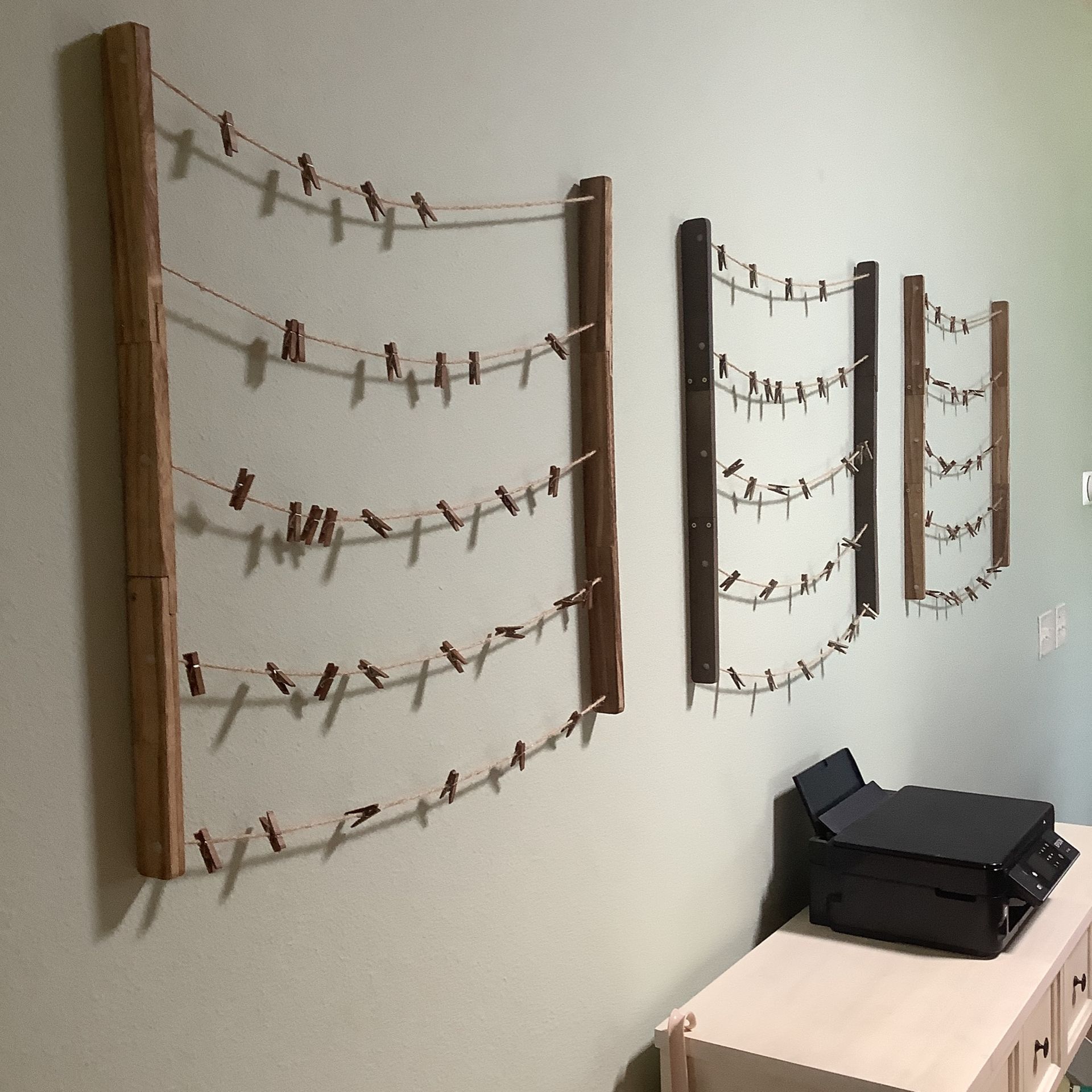 Picture Displays (3)