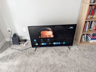 Samsung 43" Class TU8000 4K Crystal UHD Smart TV