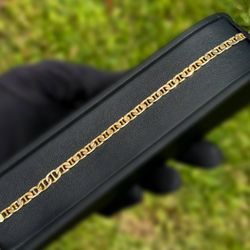Jewelry 14k solid yellow gold Flat Mariner link bracelet 8.50” 5.65mm