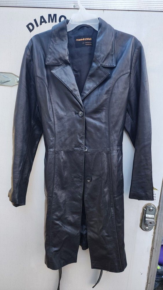 leather coat 