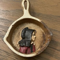 Vintage Cast Iron 4” X 3” Mini Frying Pan Skillet Amish Woman Hand-Painted