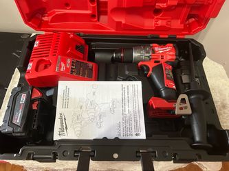 Milwaukee M18 FUEL 1/2" Hammer Drill Kit