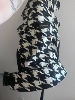 Baby carrier