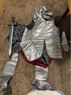 Knight costume 🏰