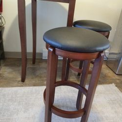 Barstools Set of 2 Modern PUleather Bar Stools and Table