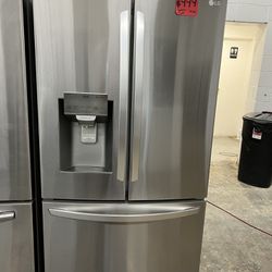 Lg 36”wide French Door Stainless Steel Refrigerator Counter Depth In Excellent Condition 