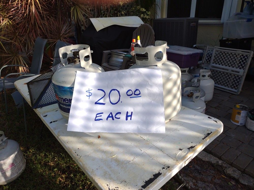 Empty 20 Lb Propane Gas Tanks for Sale in Lake Worth, FL OfferUp