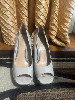 Jessica Simpson High Heel Shoes Size 8 1/2