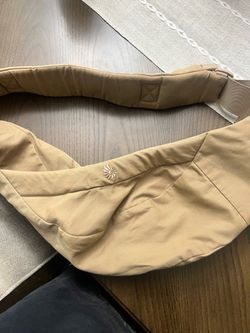 Ergobaby upsie sling carrier