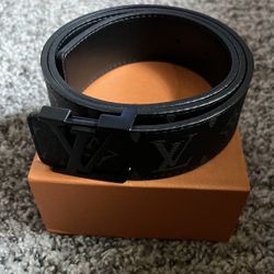 Louis Vuitton Black Belt