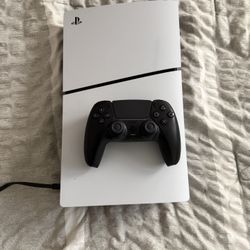 PS5 w/ Controller
