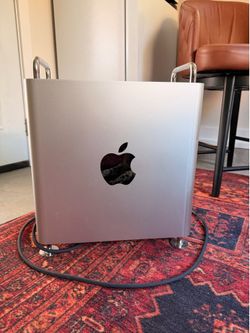 Mac Pro 2019 great condition