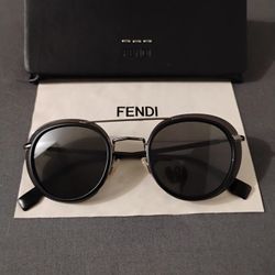 Fendi Sunglasses 