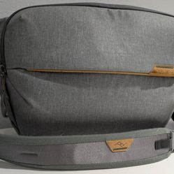 Peak Design Everyday Sling 10L