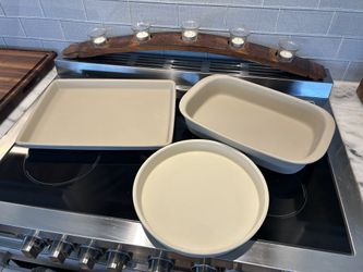 ✨NEW Pampered Chef Stoneware (Lago Vista)✨