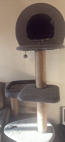 Cat tree