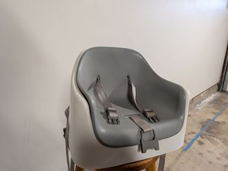 OXO Tot Nest Booster Seat