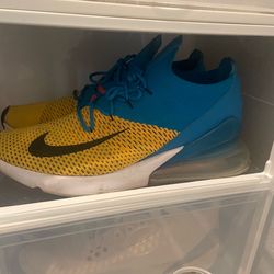 Nike airmax 270 size 11