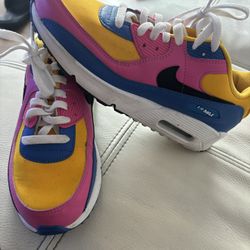 Multicolor Nikes Air Max 7Y