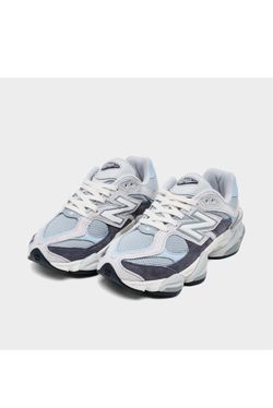 New balance 9060 new size 7.5 woman