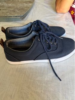 Men Shoes Size 7
