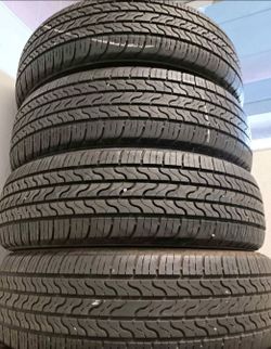 175 65 15 Yokohama tires Con 80% de Vida Las 4