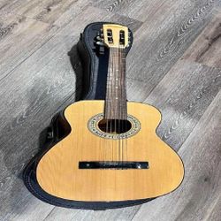 result game Traditional Wood Guitar – Classic Build with Rich Tonality
