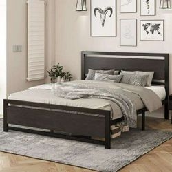 Queen Size Metal Platform Bed Frame with Wooden Headboard & Footboard, Black Oak