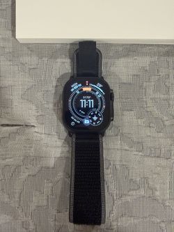 Apple Watch Ultra 3 (49mm) GPS + Cellular – Like New