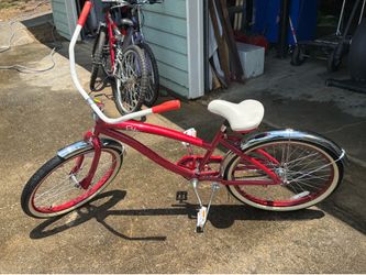 Bicycle 24inch Wheel Magna Ruby Beach Cruiser
