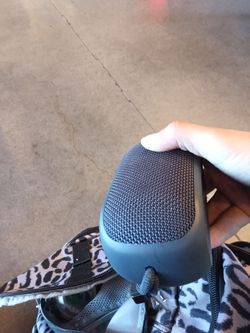 Onn rugged speaker