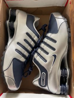 New Nike Shox NZ. Size 9.5 Mens