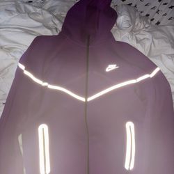 Purple Nike Tech Outfit