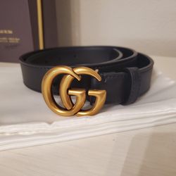 Gucci Women Belt Thin Size 26-30