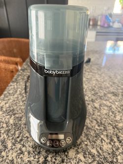 Baby Brezza Instant Warmer – Excellent Condition