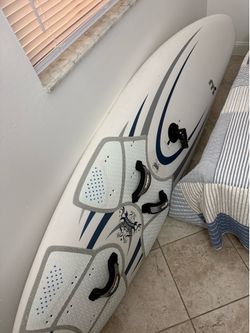 Mistral Explosion windsurf board
