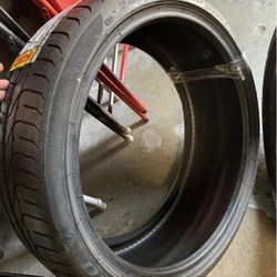 245/45ZR20 Pirelli Tire 