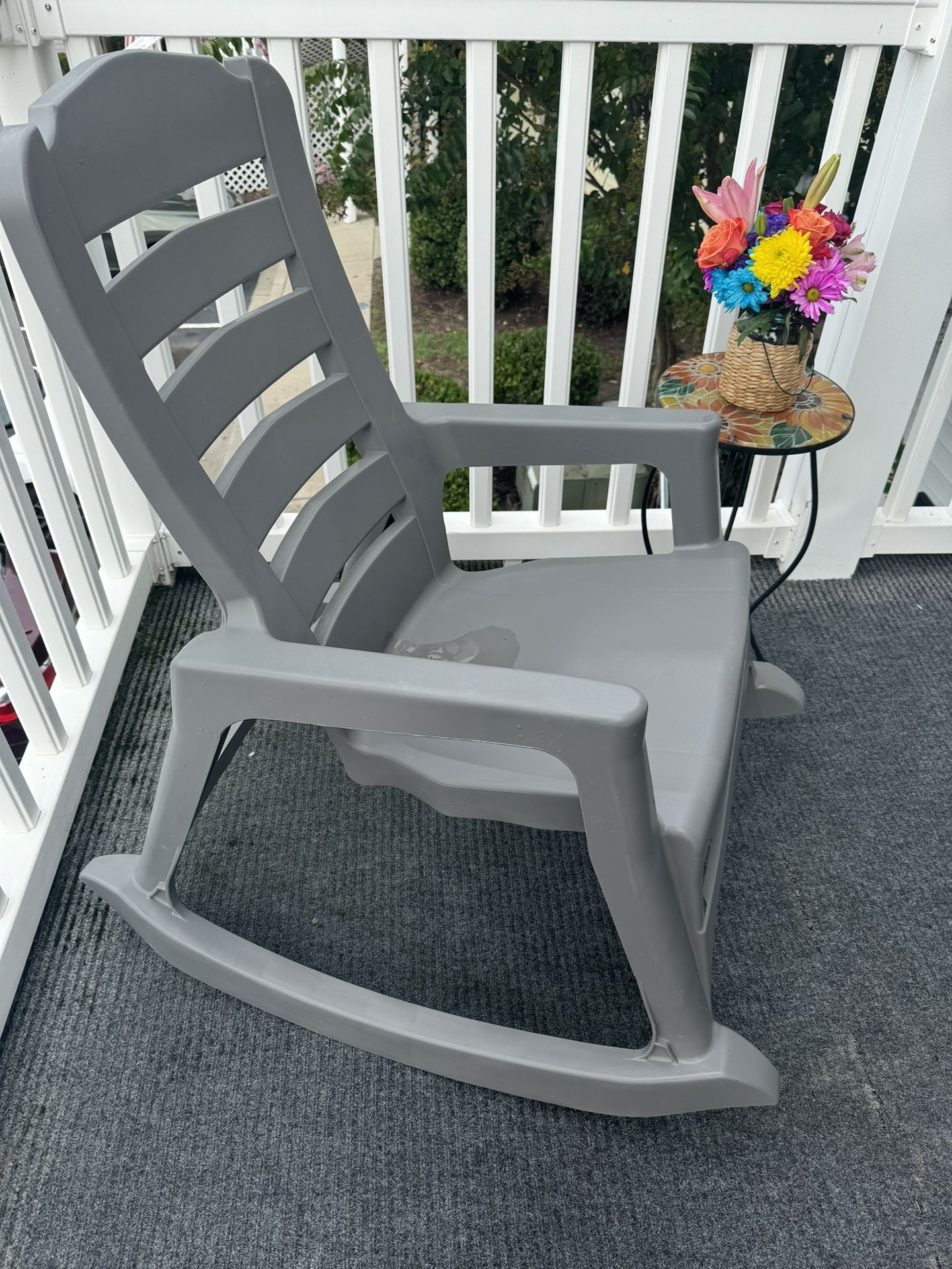 SET OF 2 Rocking Chairs