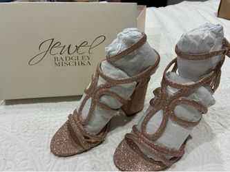 Jewel by Bartley Mischka woman’s high heels size 7 1/2