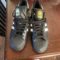Shoes Adidas Size 18 New