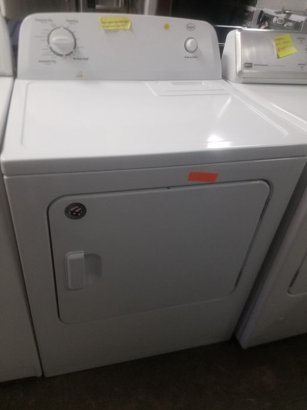 New scratch and dent roper electric dryer in excellent c ondition for Sale in Baltimore, MD